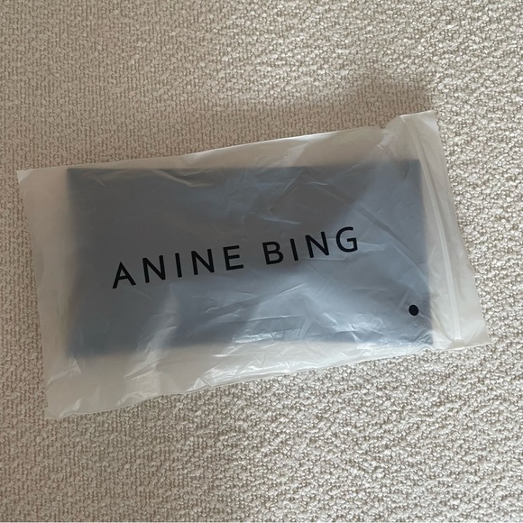 Brand New in Box Anine Bing Rennes Sunglasses in Dark Tortoise main image 4